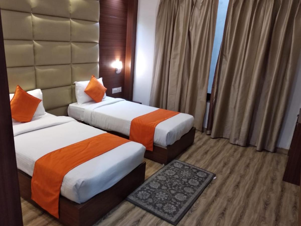 Hotel Marygold Agra  Kültér fotó